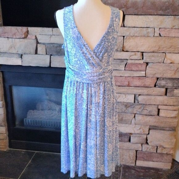 Daisy Fuentes Wrap Front Dress - Picture 5 of 12